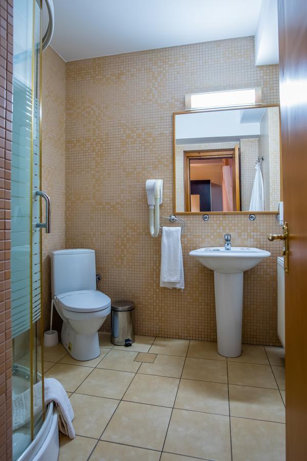 Hotel Maria Rădăuţi Eksteriør bilde